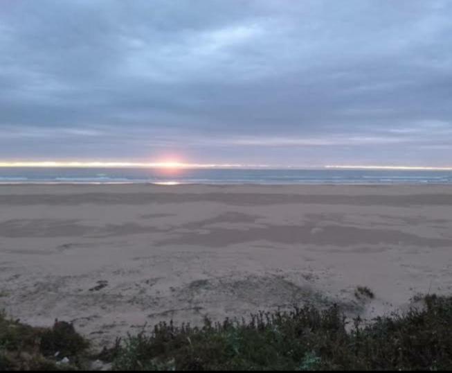 Bel Appartement A 5Min De La Plage แทนเจียร์ ภายนอก รูปภาพ